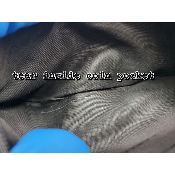 Authentic Preowned Gucci Bifold Wallet - Picture 14 of 14